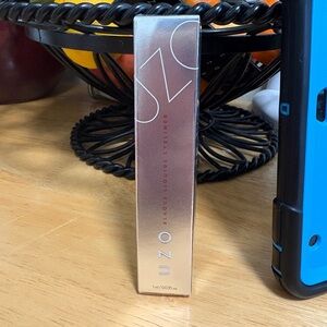 UZO ~ Blaque Liquide Eyeliner ~ 1ml/0.035oz ~ satin black, BNIB, SEALED, NEW